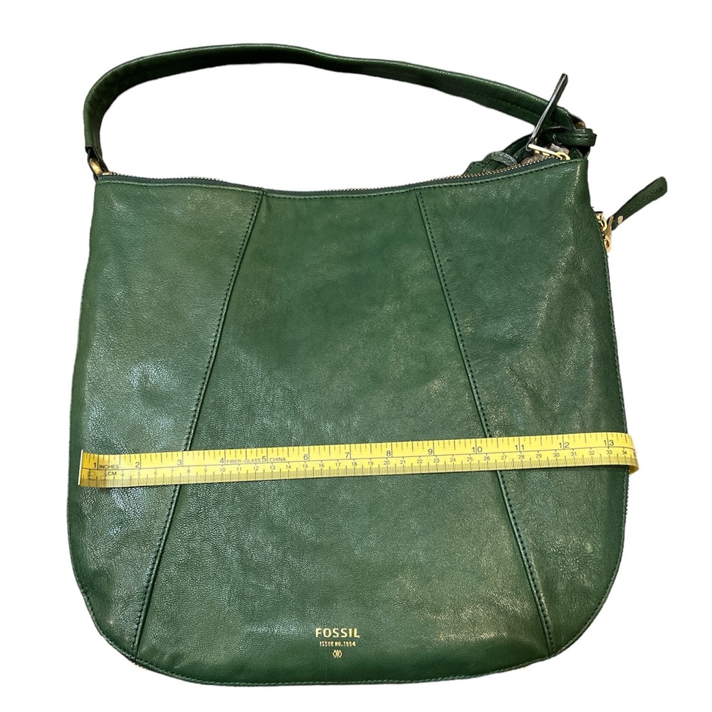 Fossil Shoulder bag in a beautiful emerald green leather